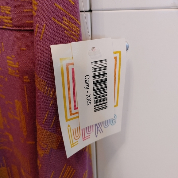 Carly High Low Midi dress - Picture 6 of 9